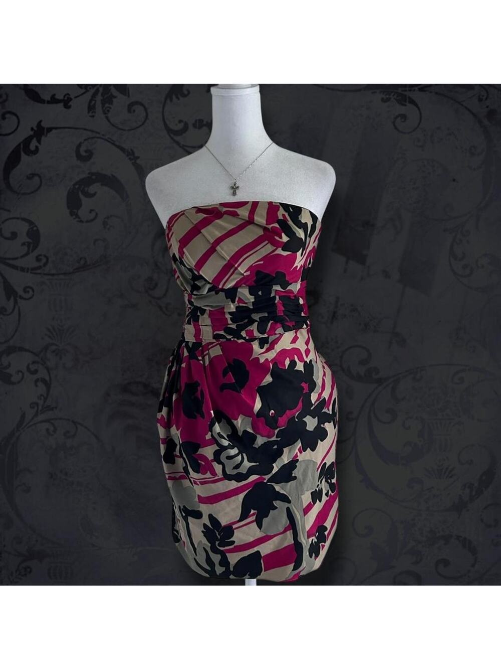 abstract oversized patterned floral tube mini dress